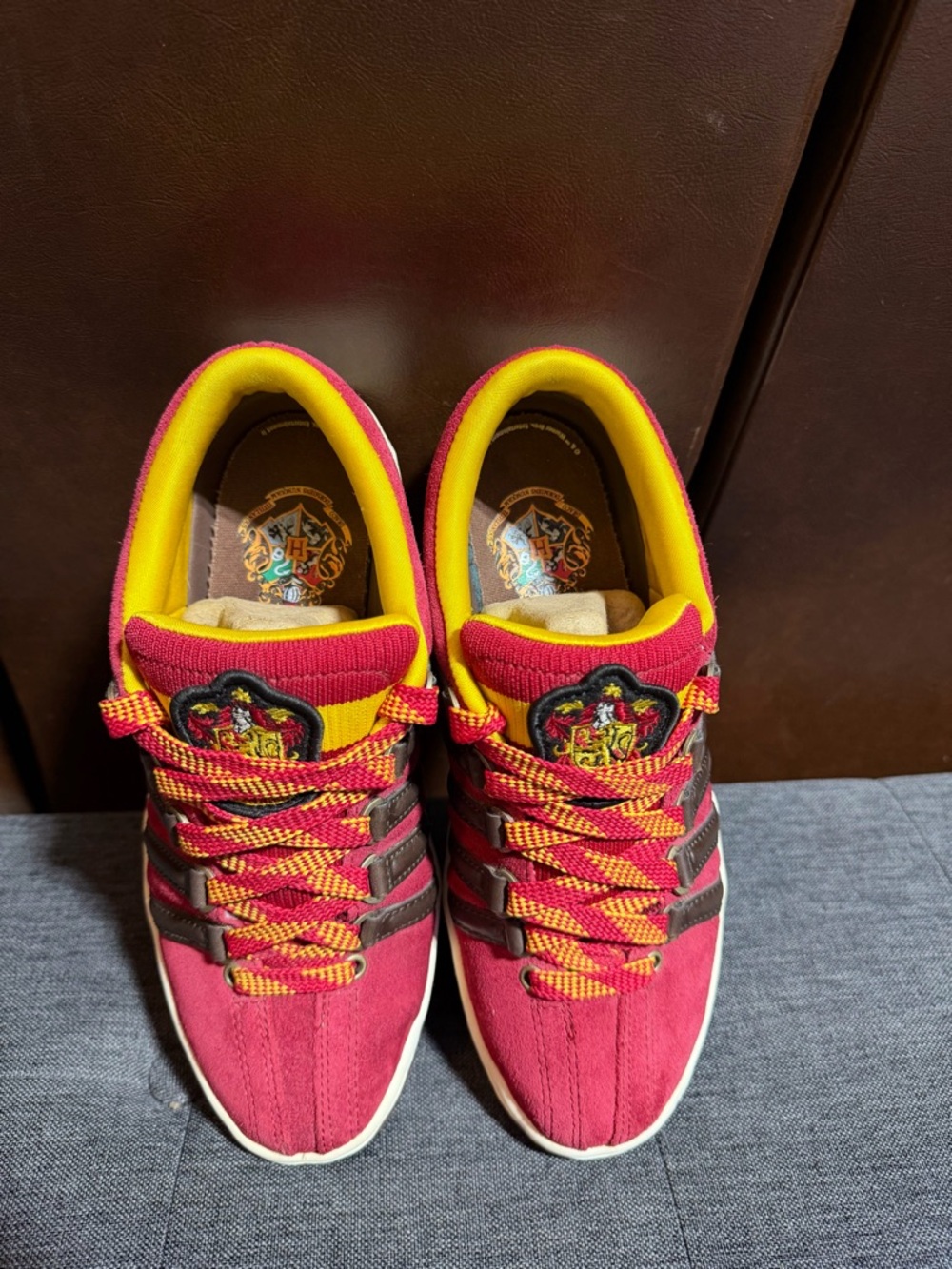 K-Swiss x Harry Potter Classic 2000 Gryffindor Sneakers - Women's Size 6 - Picture 10 of 11